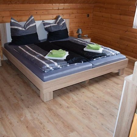 Fuenfeichener Weg 16 Leilighet Eisenhüttenstadt Eksteriør bilde