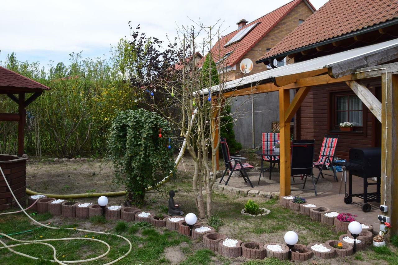 Fuenfeichener Weg 16 Leilighet Eisenhüttenstadt Eksteriør bilde