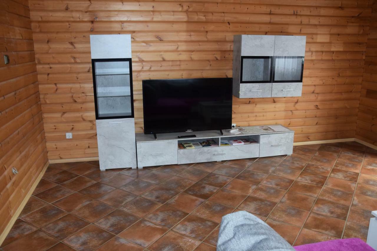 Fuenfeichener Weg 16 Leilighet Eisenhüttenstadt Eksteriør bilde